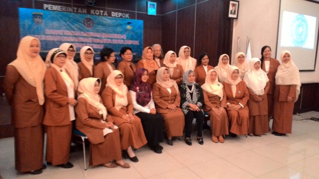 “Sinergitas GOW Dalam Mewujudkan Peran Perempuan Di Kota Depok” “Sinergitas GOW Dalam Mewujudkan Peran Perempuan Di Kota Depok”