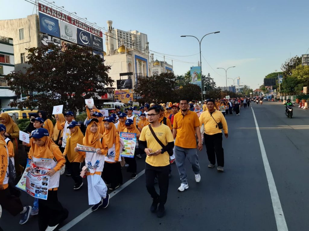 HARKESNAS KE-55 : GENERASI SEHAT, INDONESIA UNGGUL HARKESNAS KE-55 : GENERASI SEHAT, INDONESIA UNGGUL