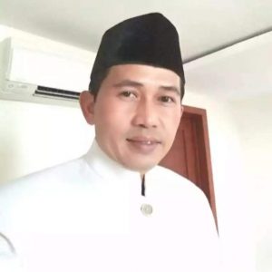 Memasyarakatkan NU dan MengNU-kan Masyarakat Memasyarakatkan NU dan MengNU-kan Masyarakat