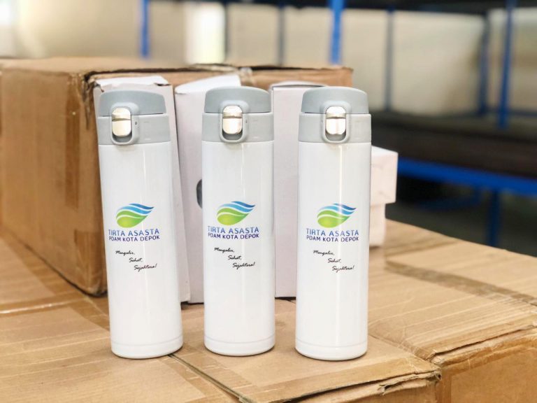 PDAM Kota Depok Bagikan 1.000 Tumbler Untuk Pelanggan Setia PDAM Kota Depok Bagikan 1.000 Tumbler Untuk Pelanggan Setia