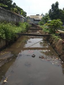 DPUPR Kota Depok Melakukan Normalisasi Kali Gendong
