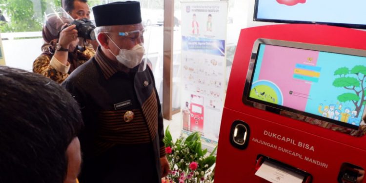 Mesin Anjungan Dukcapil Mandiri (ADM) Hibah Dari ...
