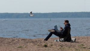 Estonia Keluarkan Visa Khusus Digital Nomad