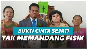 Pernikahan Viral Sortalina dan Suami di Samosir Pernikahan Viral Sortalina dan Suami di Samosir
