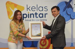 Kelas Pintar Raih Penghargaan Best Education Platform