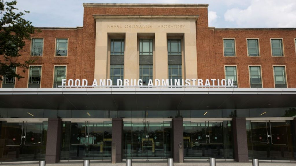 FDA Keluarkan Pedoman Baru soal Persetujuan Vaksin Covid-19 FDA Keluarkan Pedoman Baru soal Persetujuan Vaksin Covid-19