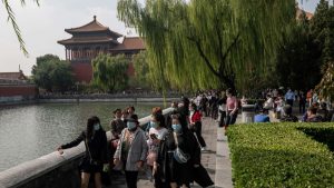 Ratusan Juta Orang Pergi Liburan Selama Pekan Emas di China Ratusan Juta Orang Pergi Liburan Selama Pekan Emas di China