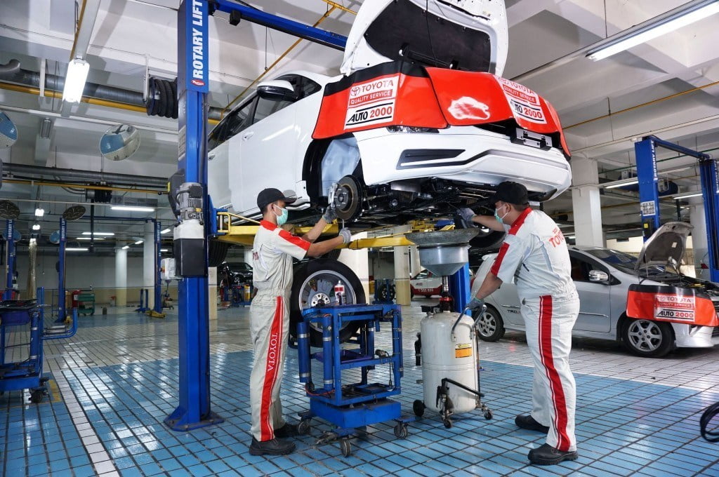 Persiapkan Mobil Anda Jelang Musim Hujan, Simak Tips Berikut