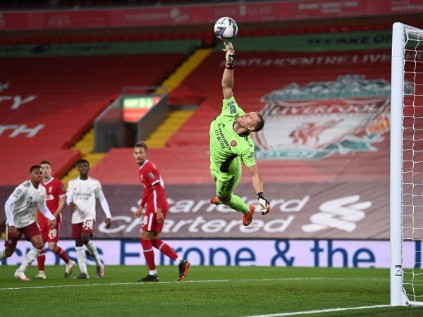 Bernd Leno: Saya Pantas Jadi Kiper Nomor Satu Arsenal! Bernd Leno: Saya Pantas Jadi Kiper Nomor Satu Arsenal!