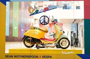 Kehadiran Vespa Sean Wotherspoon Membuat Outlet Resmi Ikut Bersolek Kehadiran Vespa Sean Wotherspoon Membuat Outlet Resmi Ikut Bersolek