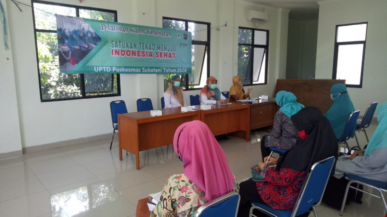52 Kader Posyandu Kelurahan Sukatani Mendapat Pelatihan Pendataan Kondisi Kesehatan Masyarakat