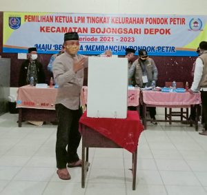 Rahmat Hidayat Terpilih Secara Demokrasi Menjadi Ketua LPM Kelurahan Pondok Petir