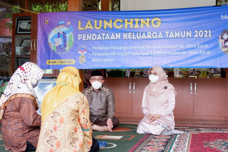 Wali Kota dan Wakil Wali Kota Depok Awali Pendataan Keluarga Tahun 2021