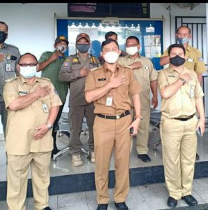 Kelurahan Baktijaya Bagi-bagi Sembako, Peduli Warga Terpapar Covid-19