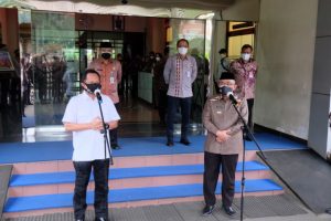 Mendagri Apresiasi Pemkot Depok yang Sudah Cairkan Insentif Nakes 100 Persen