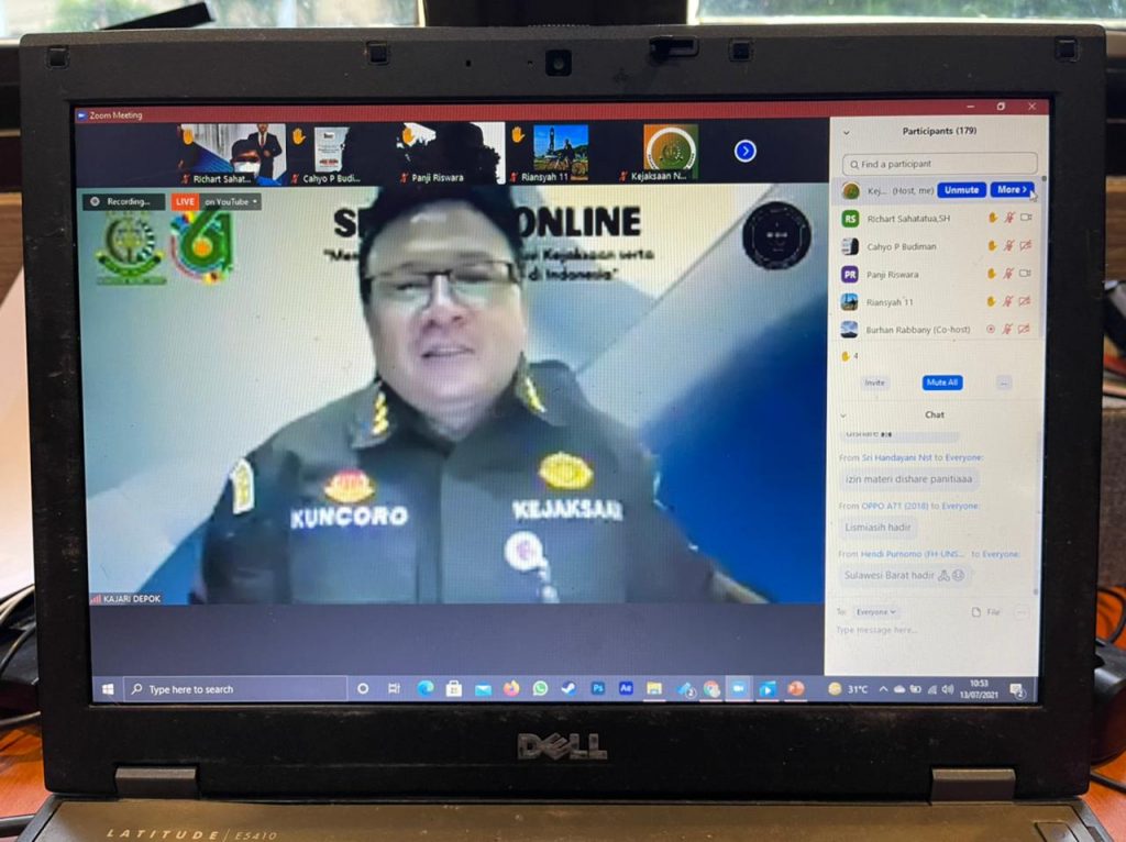 Kejari Depok Gelar Seminar Online Bertema Mengenal Lebih Dekat Institusi Kejaksaan Serta Sistem Peradilan Pidana di Indonesia Kejari Depok Gelar Seminar Online Bertema Mengenal Lebih Dekat Institusi Kejaksaan Serta Sistem Peradilan Pidana di Indonesia