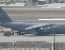 Sekitar 100 Warga AS Masih Berada di Afghanistan