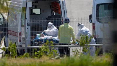 Kematian Akibat COVID-19 di Rusia Terus Melonjak