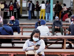 Indonesia Harus Waspada Kenaikan Kasus COVID di Negara Tetangga