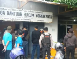 Pengungkapan Kasus Teror LBH, Ujian Kemandirian Polisi