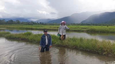 Petani Poso Kehilangan Mata Pencaharian Akibat Pembangunan Bendungan PLTA Poso 1 Petani Poso Kehilangan Mata Pencaharian Akibat Pembangunan Bendungan PLTA Poso 1