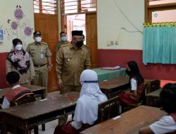 Wali Kota Depok Tinjau Hari Pertama PTMT, Penerapan Prokes Dinilai Sudah Cukup Baik