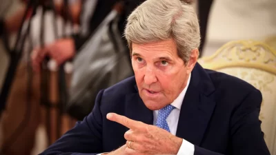 Utusan Iklim AS Desak Kaum Muda Hentikan Klaim “Omong Kosong” Beberapa Negara