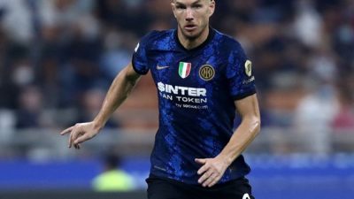 Edin Dzeko Diklaim Jauh Lebih Baik Ketimbang Romelu Lukaku