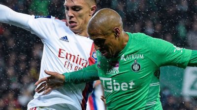 Lyon Kecewa Karena Imbang, Saint-Etienne Lega Meski Masih di Dasar Klasemen Lyon Kecewa Karena Imbang, Saint-Etienne Lega Meski Masih di Dasar Klasemen