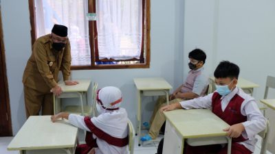 Disdik Kota Depok Pastikan Pelaksanaan Pembagian Rapor dan Libur Sekolah Semester Satu Tetap di Januari 2022 Disdik Kota Depok Pastikan Pelaksanaan Pembagian Rapor dan Libur Sekolah Semester Satu Tetap di Januari 2022