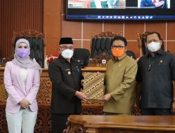 DPRD Kota Depok Setujui Raperda Penambahan Kepemilikan Saham di BJB