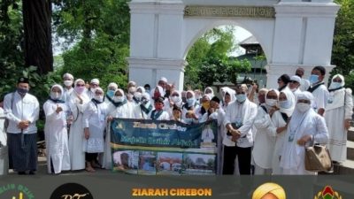 Majelis Dzikir Al Fajri Gelar Wisata Religi Ziarah Ke Kota Cirebon