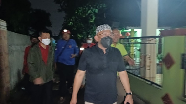 Wali Kota Depok Tinjau Lokasi Terdampak Angin Puting Beliung di Rangkapan Jaya