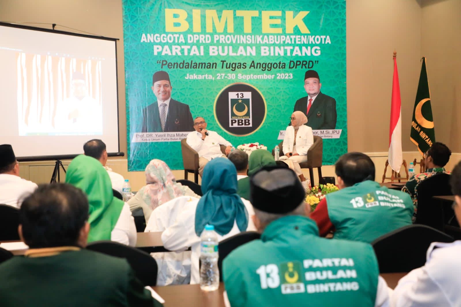 DPP Partai Bulan Bintang gelar Bimtek DPRD Provinsi, Kabupaten, dan Kota di Swiss-Belresidences, Jakarta, Rabu (29/9). (DPP PBB)