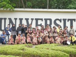 FLORA DAN FAUNA DI HUTAN KOTA UI DIMANFAATKAN UNTUK EDUKASI BAGI SISWA SEKOLAH