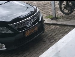 SG Datang Sidang Dikawal Patwal, Siapakah SG ?