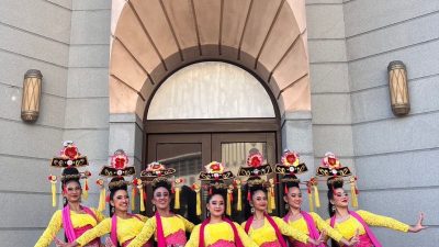 KENALKAN BUDAYA INDONESIA DI NEGERI TIRAI BAMBU, MAHASISWA UI TAMPIL DI PROJECT SHOW MACAU INTERNATIONAL SHOW PARADE 2024