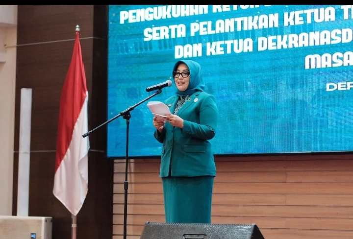 Lantik Ketua TP-PKK se-Jabar, Siska Gerfianti Tekankan Pentingnya Inovasi dan Kolaborasi