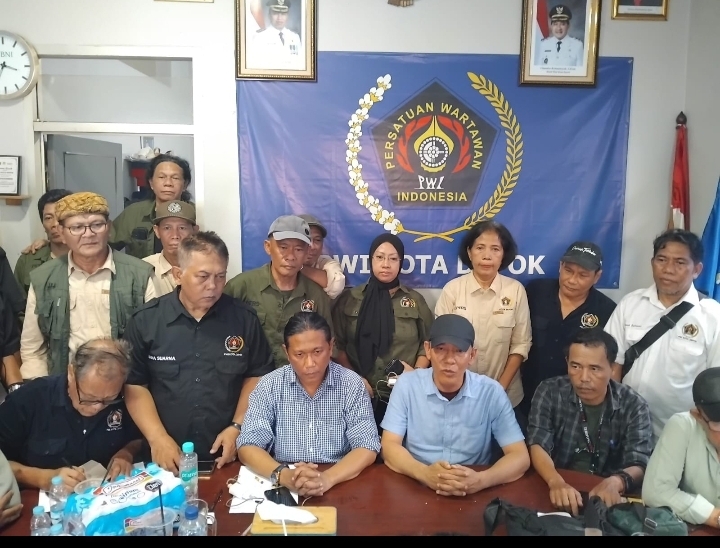 PWI Kota Depok Mengakui Kepengurusan Ketua Umum PWI Pusat Berdasarkan Kongres Bandung, Hendri Ch Bangun dan Kepengurusan Ketua PWI Provinsi Jawa Barat (Jabar), Hilman Hidayat