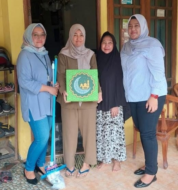 BRI Kramat Jati Bantu Karyawan Terdampak Banjir