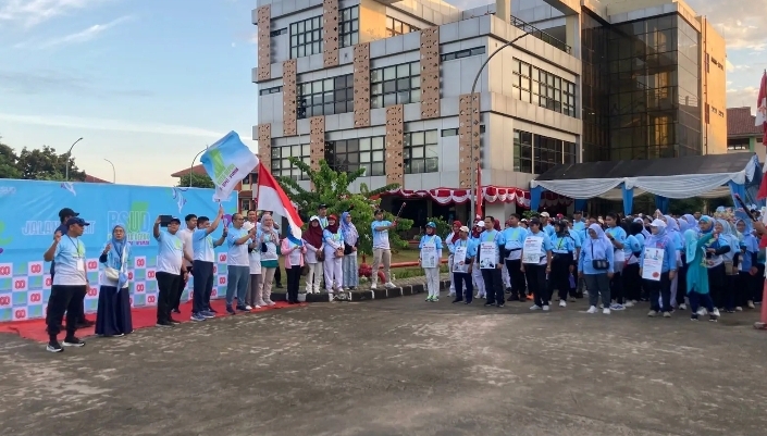 Jalan Sehat RSUD KiSA, Sekda Depok Tekankan Kebersamaan