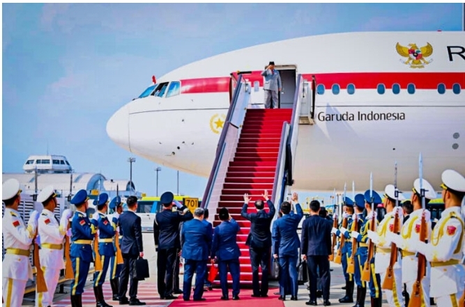 Presiden Prabowo Kembali ke Tanah Air Usai Rangkaian Kunjungan Kerja di Tiongkok