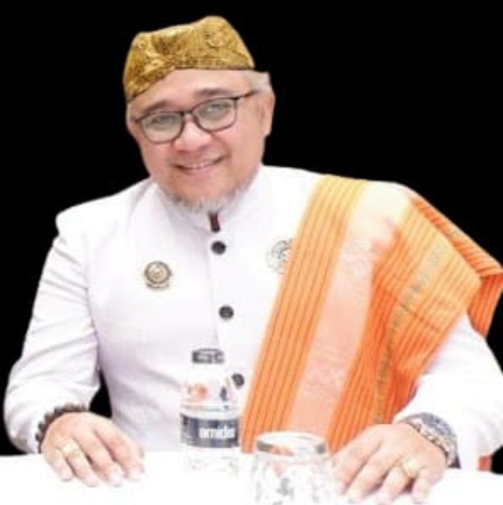 Sultan Sepuh Cirebon Berharap Lembaga Dewan Adat Nasional RI Dapat Menjalin Sinergitas Dengan Pemerintah Untuk Membangun Lumbung Padi Desa