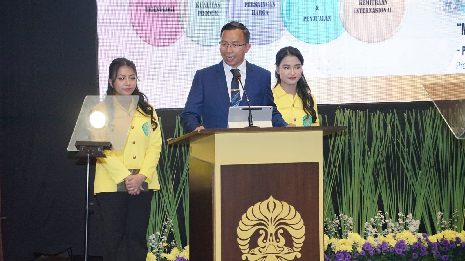 DOKTOR UI RANCANG MODEL STRATEGI DEFEND ID TINGKATKAN DAYA SAING INDUSTRI PERTAHANAN DOKTOR UI RANCANG MODEL STRATEGI DEFEND ID TINGKATKAN DAYA SAING INDUSTRI PERTAHANAN