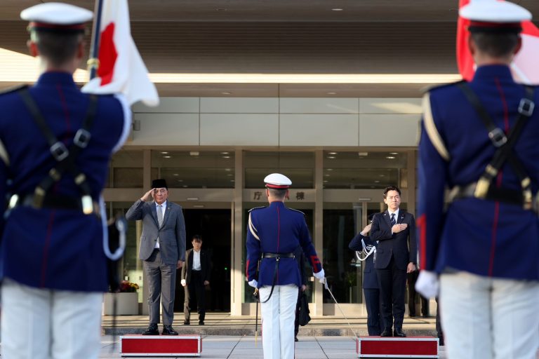 Pertemuan Bilateral Menhan RI dan Menhan Jepang: Perkuat Kolaborasi Pertahanan, Modernisasi Alutsista, dan Stabilitas Kawasan