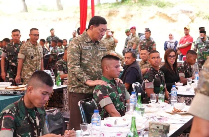 Menhan Sjafrie Tinjau Kesiapan Batalyon Teritorial Pembangunan 857/GG di Aceh Menhan Sjafrie Tinjau Kesiapan Batalyon Teritorial Pembangunan 857/GG di Aceh