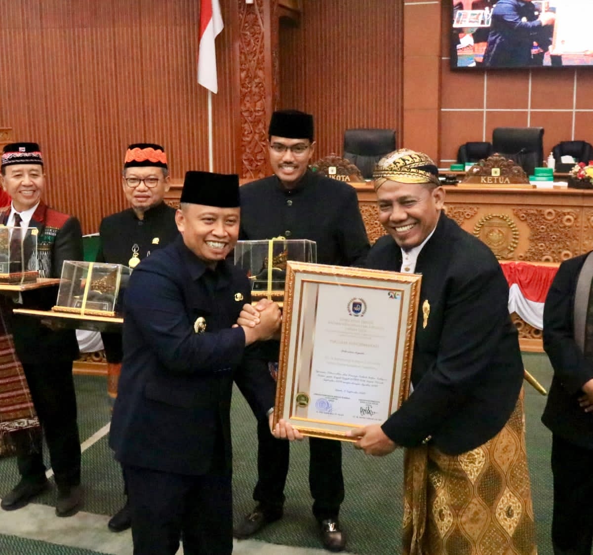 HBS Terima Penghargaan BK Award Tahun 2025 Kategori Anggota Fraksi Berkinerja Terbaik, HBS Berharap Kedepan BK DPRD Lebih Berani, Lebih Aspiratif, dan Lebih Independent
