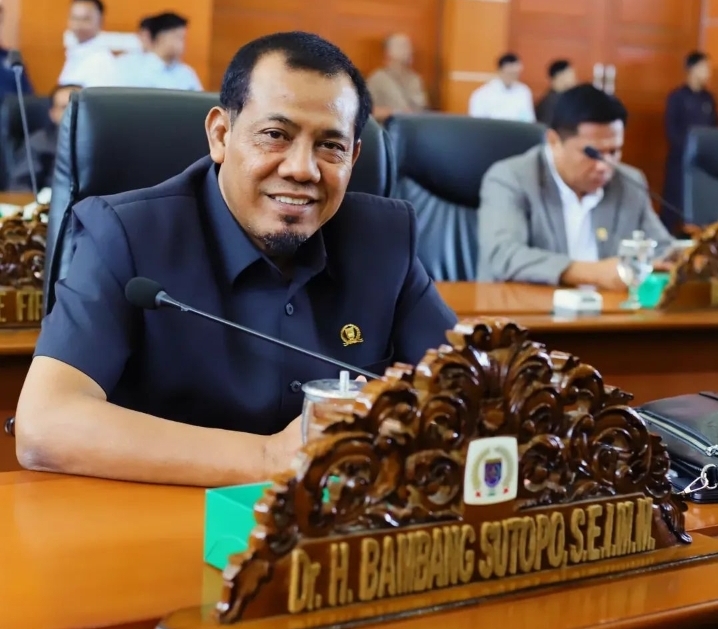 No Viral No Respon, Perilaku Oknum Pejabat Pemkot Depok Disorot Soal Turap Ambruk, HBS : Ini Harus Menjadi Momentum Evaluasi Serius Bagi Pemerintah Kota Depok.