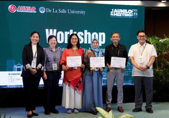 PERPUSTAKAAN UI PERKUAT KOLABORASI DAN TRANSFORMASI DIGITAL DI FORUM AUNILO FILIPINA PERPUSTAKAAN UI PERKUAT KOLABORASI DAN TRANSFORMASI DIGITAL DI FORUM AUNILO FILIPINA