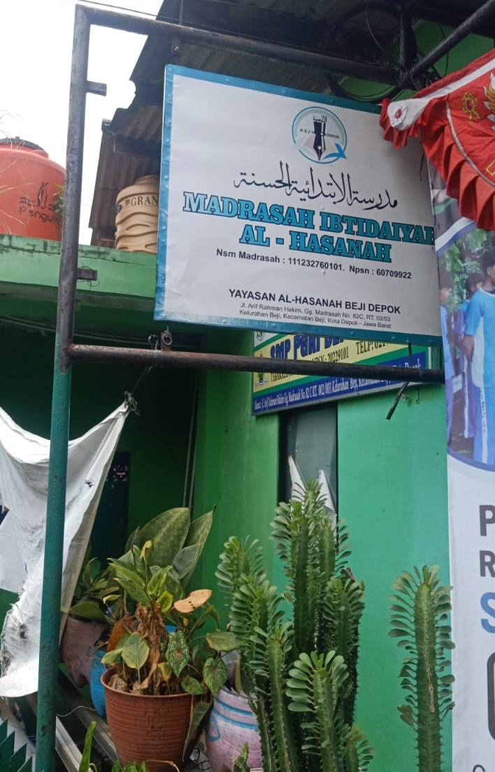 Kepsek MI Al Hasanah Tepis Tudingan Lakukan Pemotongan Dana Bansos SD Kepada 7 Siswa Didik Kepsek MI Al Hasanah Tepis Tudingan Lakukan Pemotongan Dana Bansos SD Kepada 7 Siswa Didik